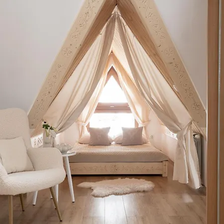 Sarnia Skalka * 扎科帕内